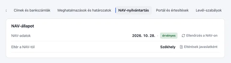 Egy ügyfél NAV-állapot kártyája: érvényes adószám, eltérő székhely, Ellenőrzés a NAV-on és Eltérések javaslatként gomb